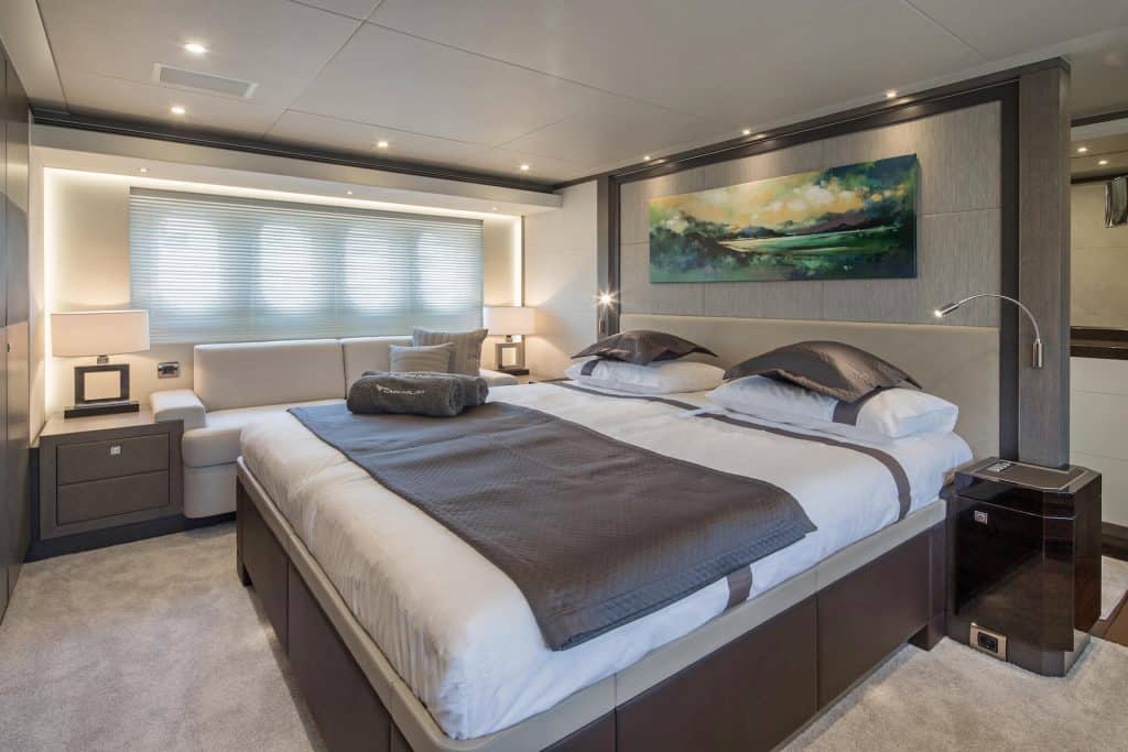 Grey Falcon Yacht